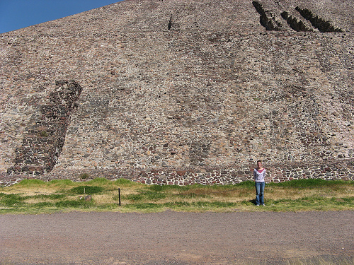 Teotihuacán: sun pyramid