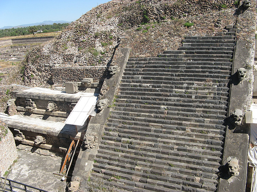 Teotihuacán: temple of Quetzalcóatl